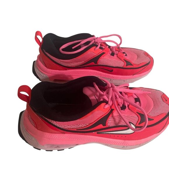 Nike Women's Air Max Bliss MP7 Laser Pink/White/Solar Red DH5128 Size US 9.5 - Picture 3 of 13